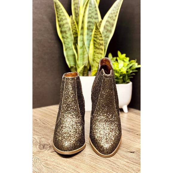 NEW NOT RATED women's fiera booties in bronze - Picture 5 of 5